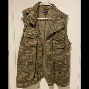Camo vest